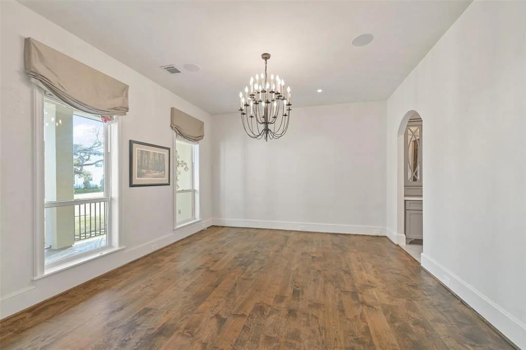 Photo of 5310 Braesheather Drive