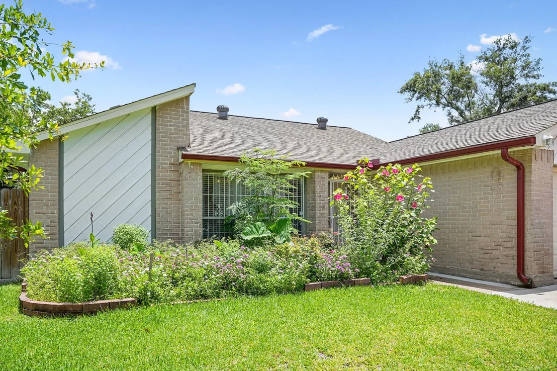 Photo of 4718 Misty Shadows Drive