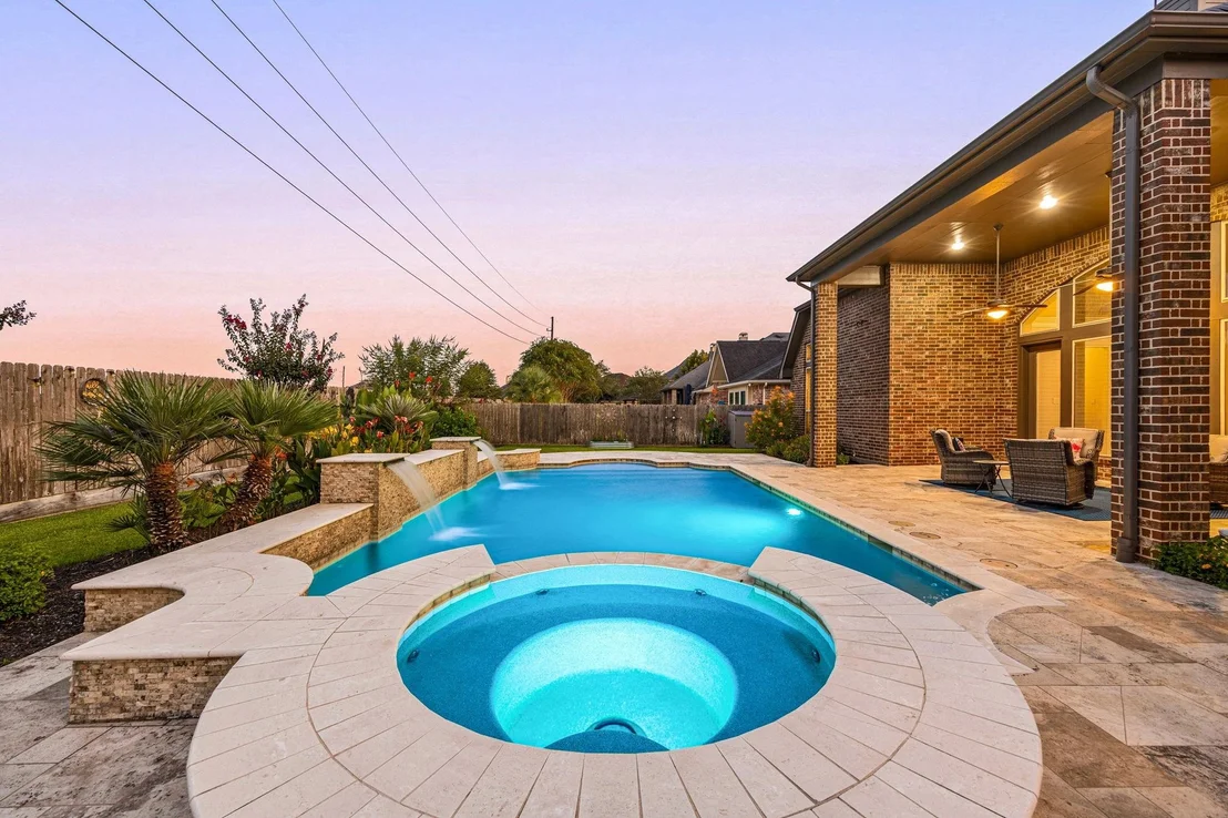 Photo of 2203 Draycutt Drive