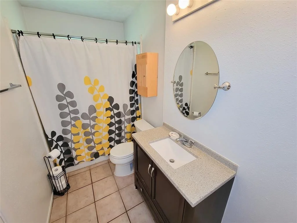 Photo of 6704 Bluebottle Lane