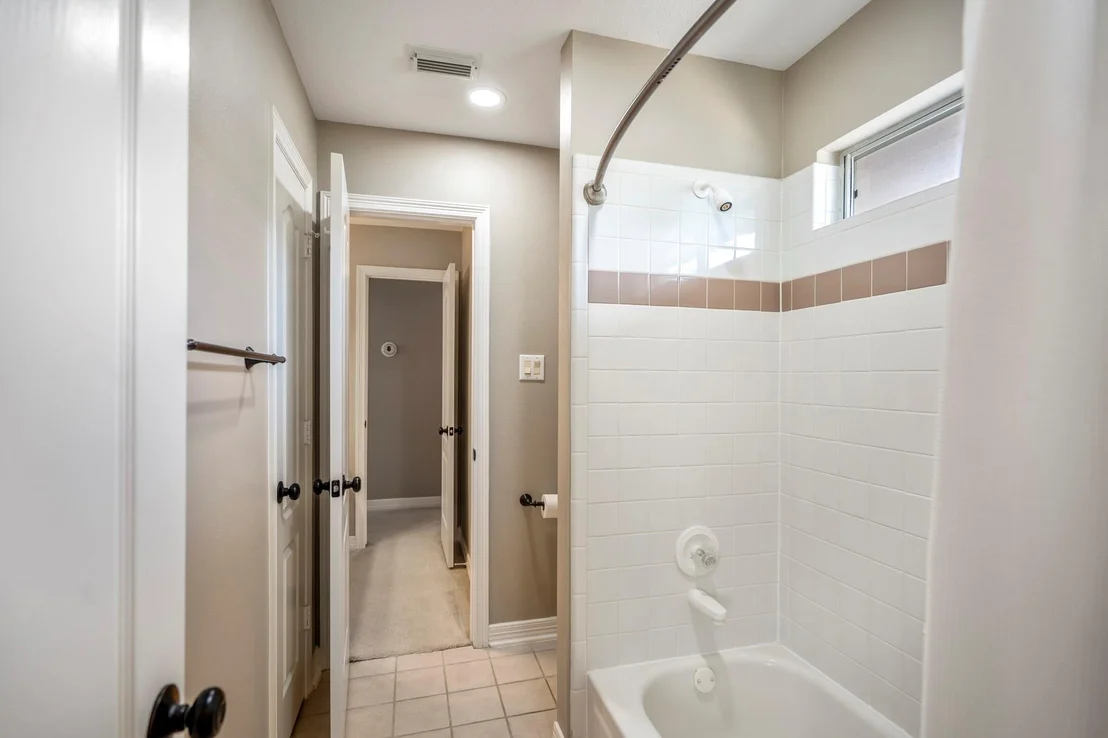 Photo of 5507 Evening Shore Drive