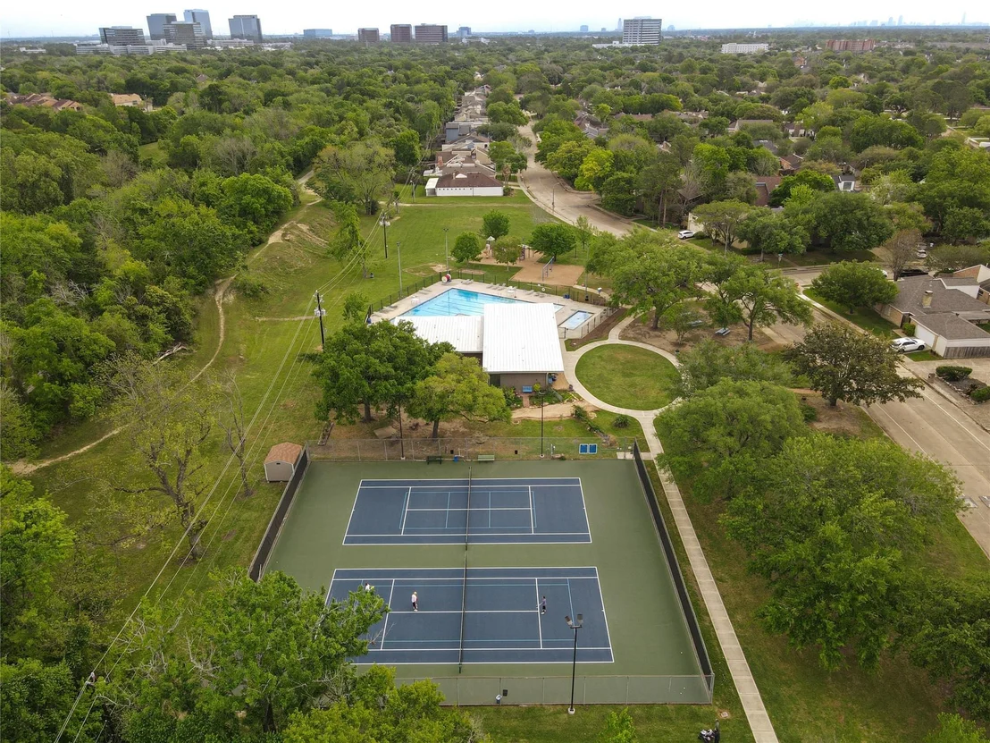Photo of 1119 Forest Home Drive