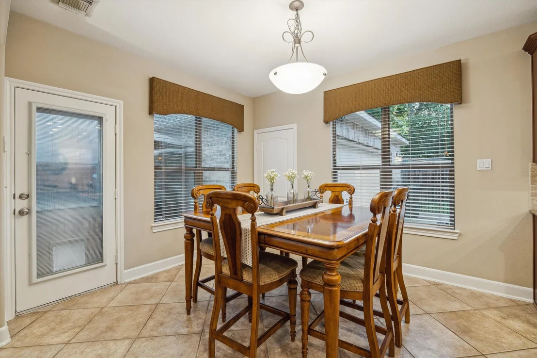 Photo of 31215 Lakeview Bend Lane