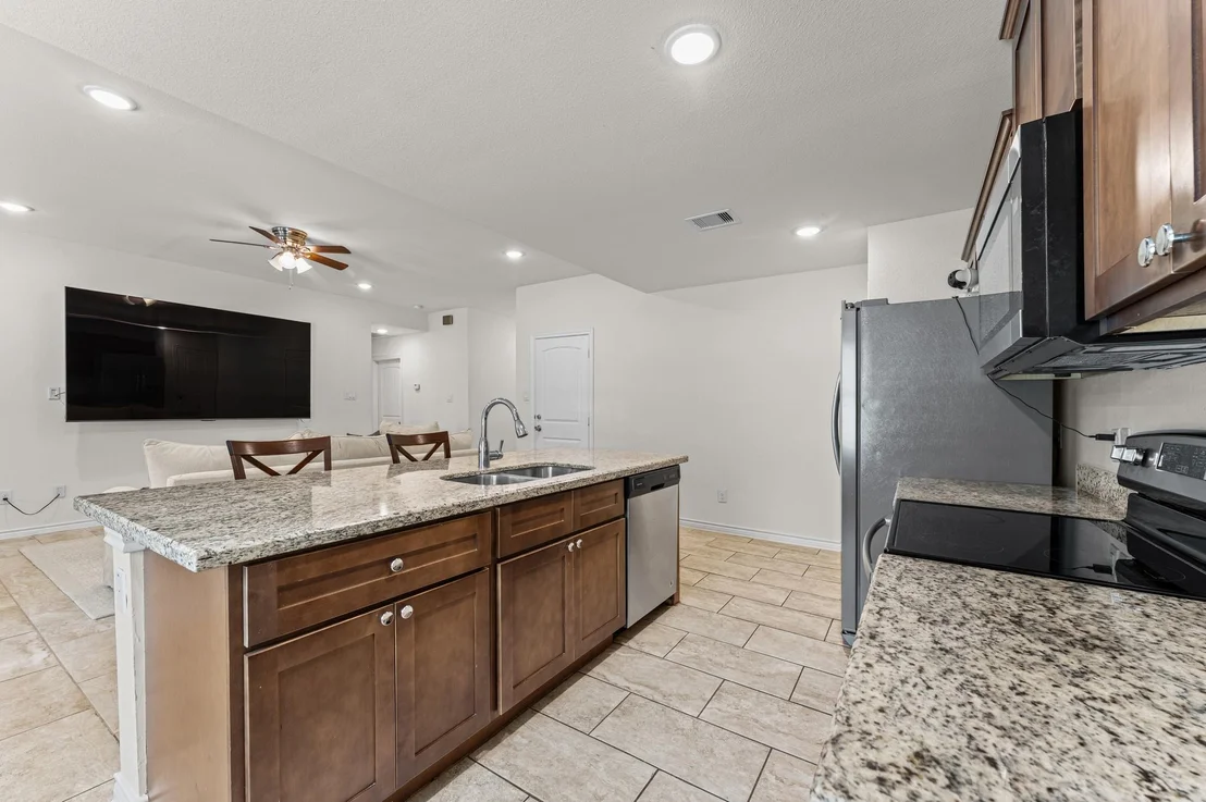 Photo of 10920 Fairview Drive