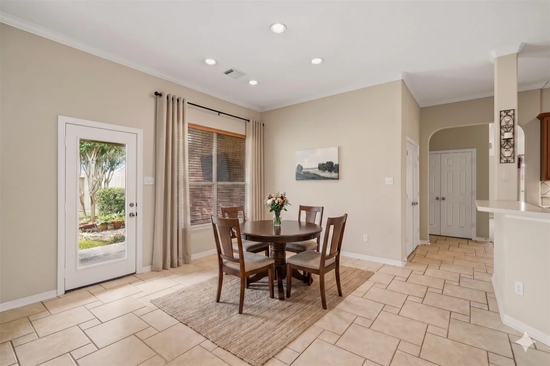 Photo of 2107 Upland Shadows Drive