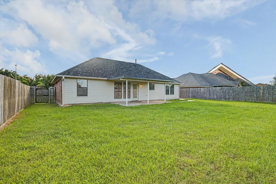 Photo of 1015 Cardinal Drive