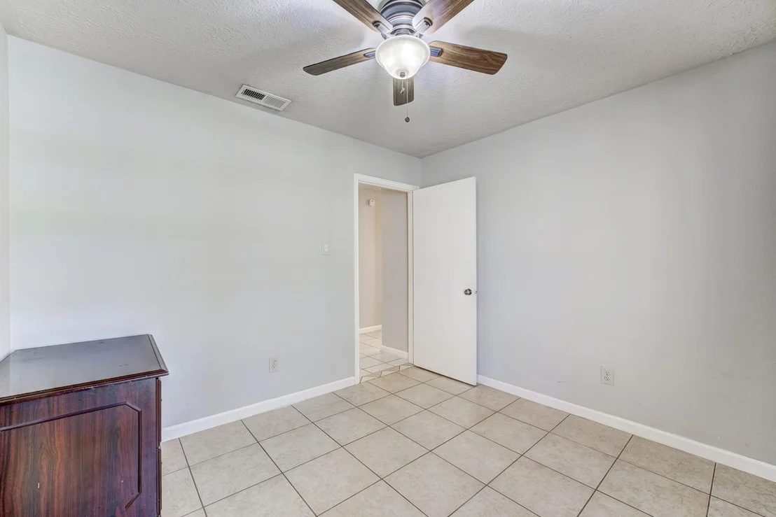 Photo of 16134 Beechnut Street