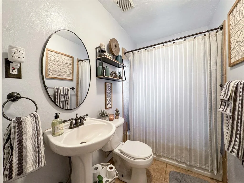 Photo of 7218 County Road 42