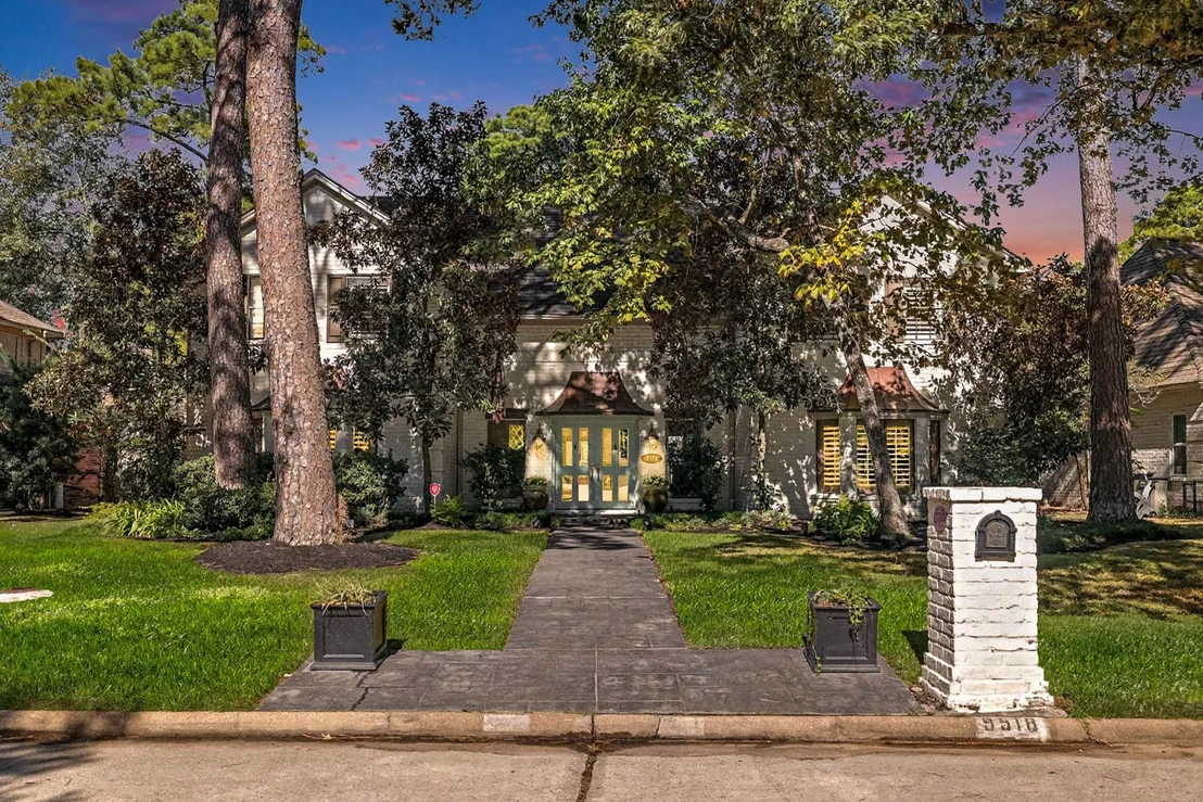 Photo of 9518 Enstone Circle