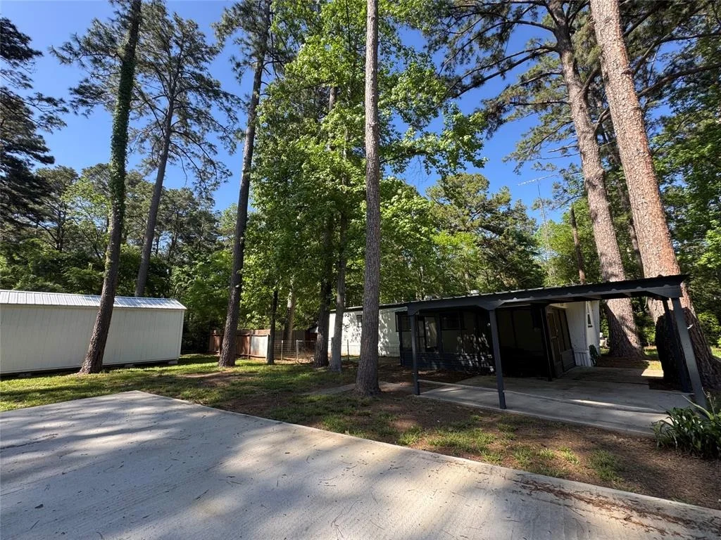 Photo of 69 E Whippoorwill Lane