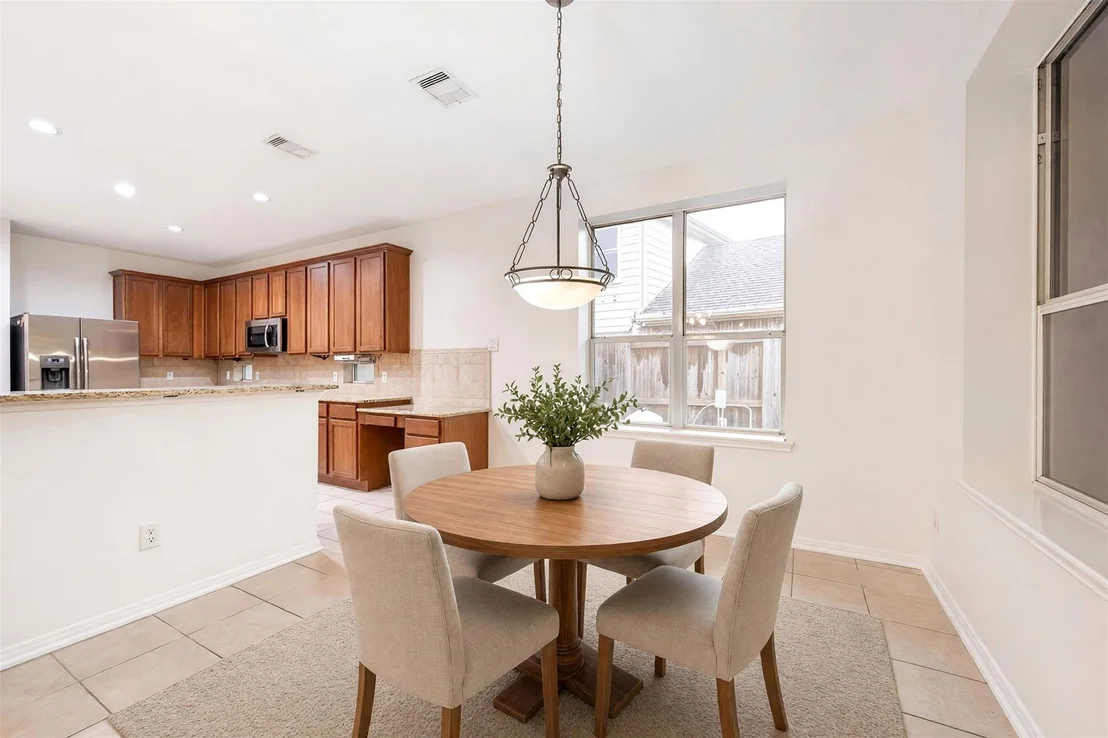 Photo of 511 Silver Creek Circle