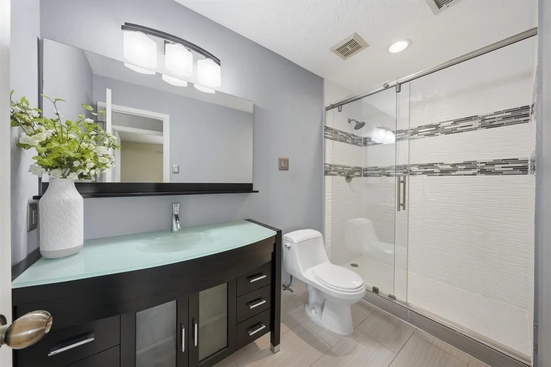 Photo of 12207 Meadow Crest Drive