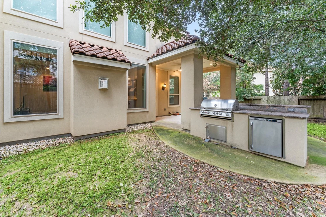 Photo of 15611 Lake Iris Drive