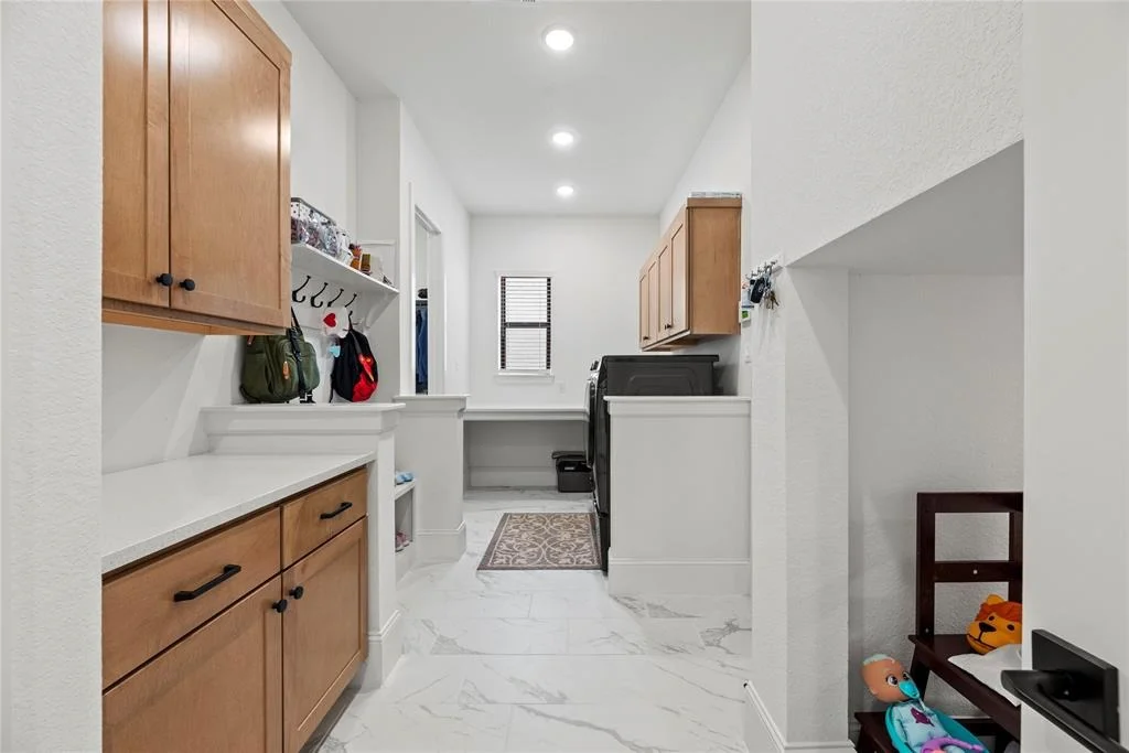 Photo of 7630 Redwoods Forest Drive