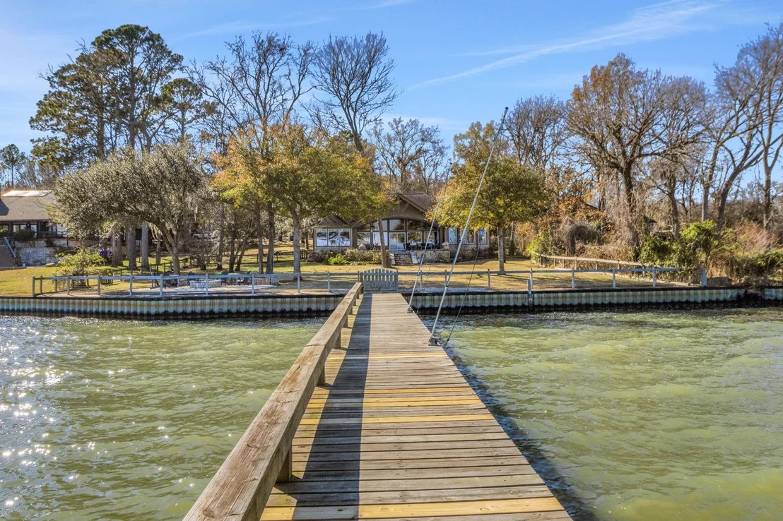 Photo of 290 Harbor Run Drive