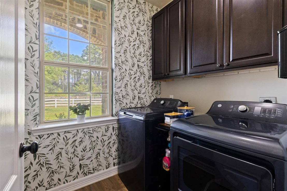 Photo of 7927 Needlepoint Road