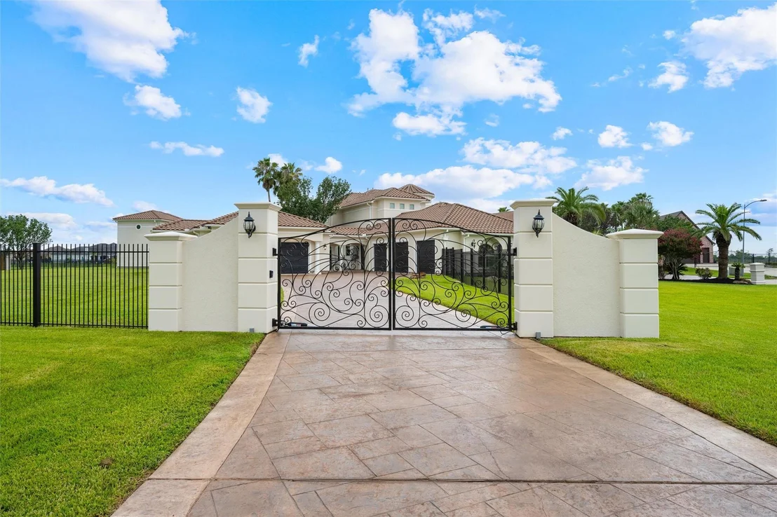 Photo of 6710 Falcon Point