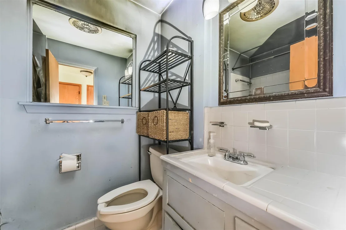 Photo of 3517 Tanglebriar Drive