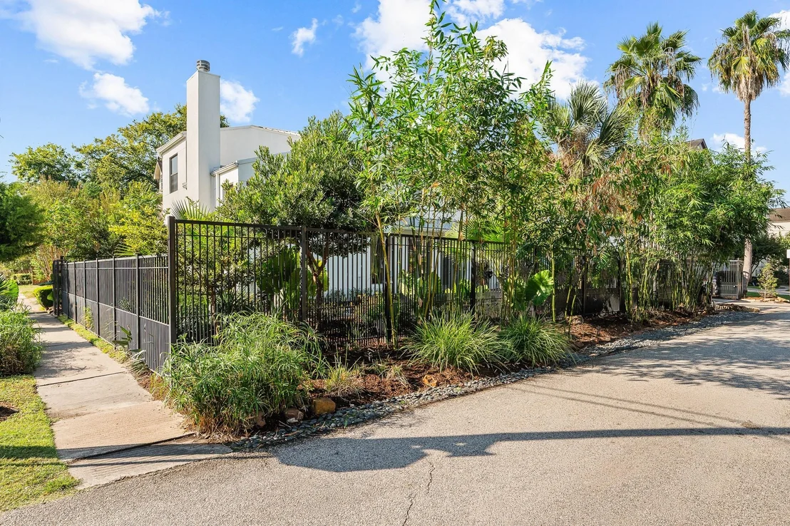 Photo of 235 Malone Street