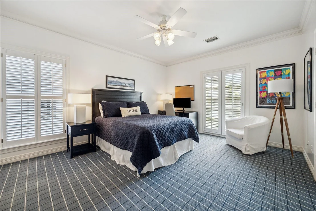 Photo of 3652 Overbrook Lane