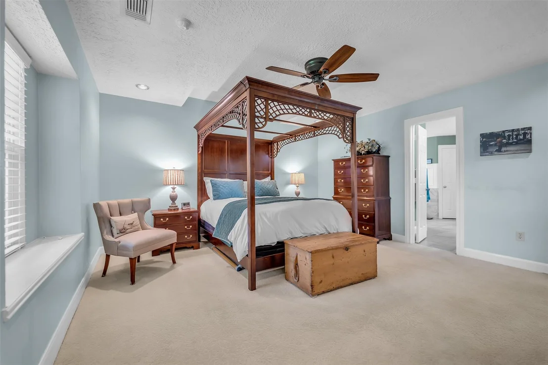 Photo of 8018 Northbridge Drive