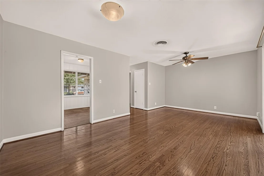 Photo of 4749 Redstart Street