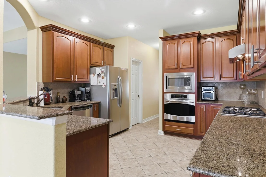 Photo of 20318 Pebble Hollow
