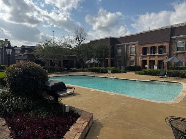 Photo of Unit 55 at 7555 Katy Freeway