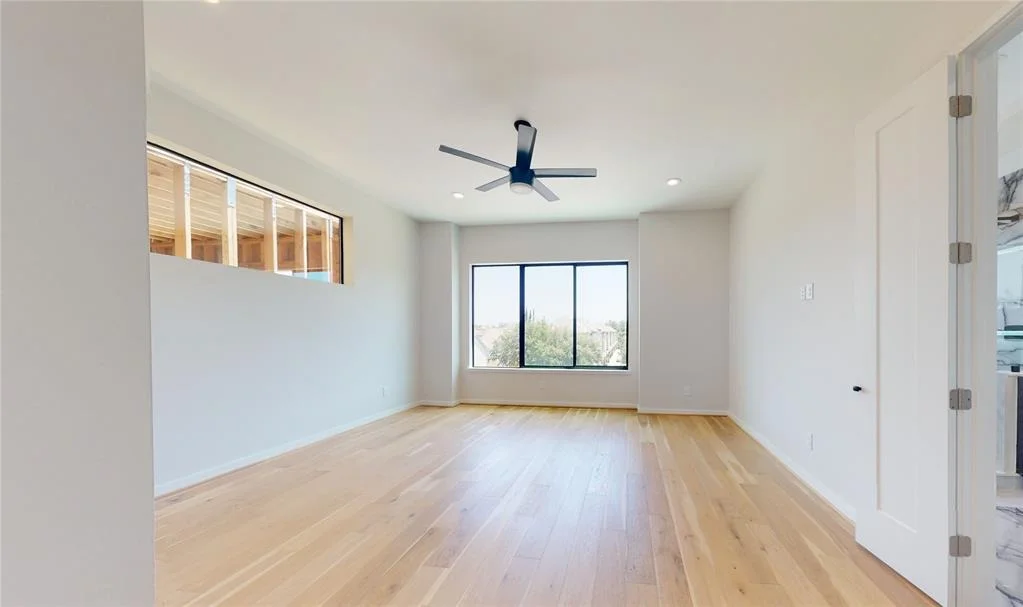 Photo of 531 Memorial Heights Drive