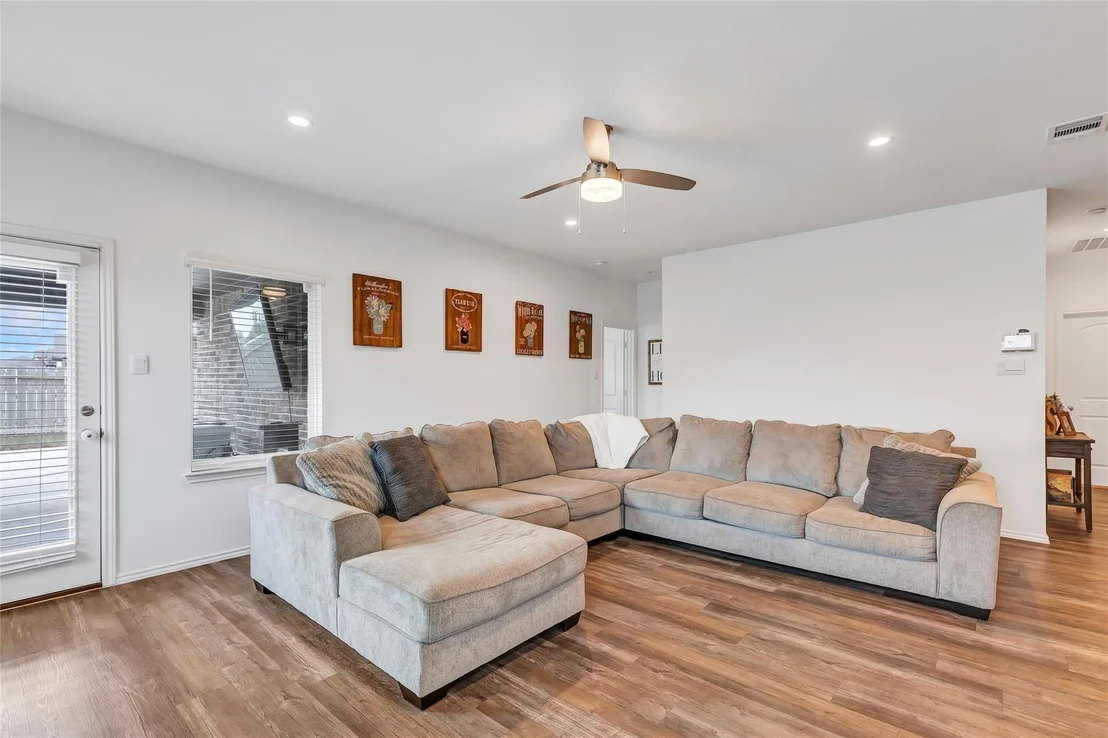 Photo of 1012 Llano Trail