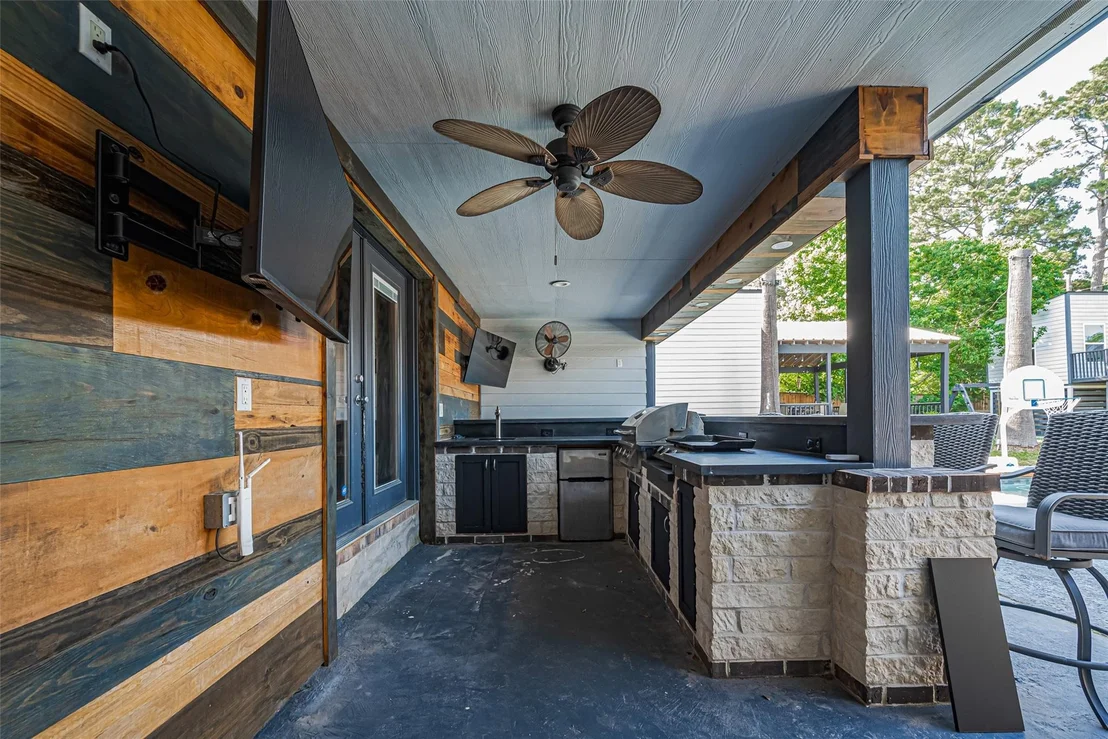 Photo of 218 Beaumont Drive