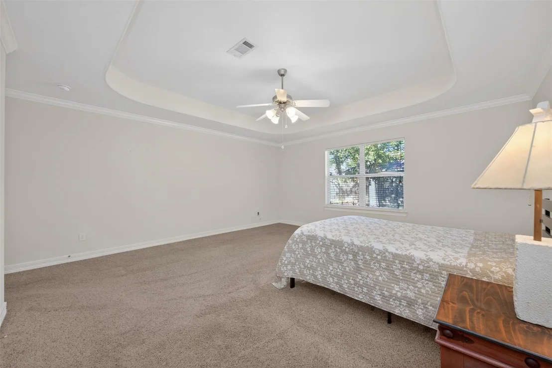Photo of 3327 Willowbend Road