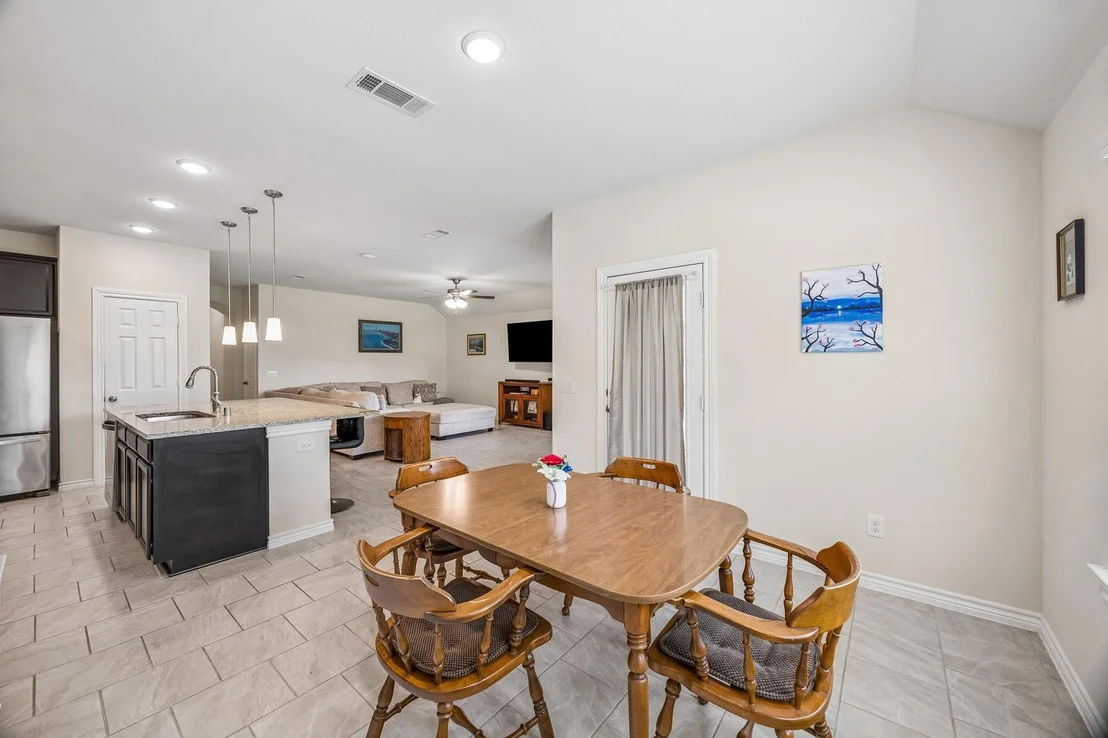 Photo of 4335 Imperial Gardens Drive