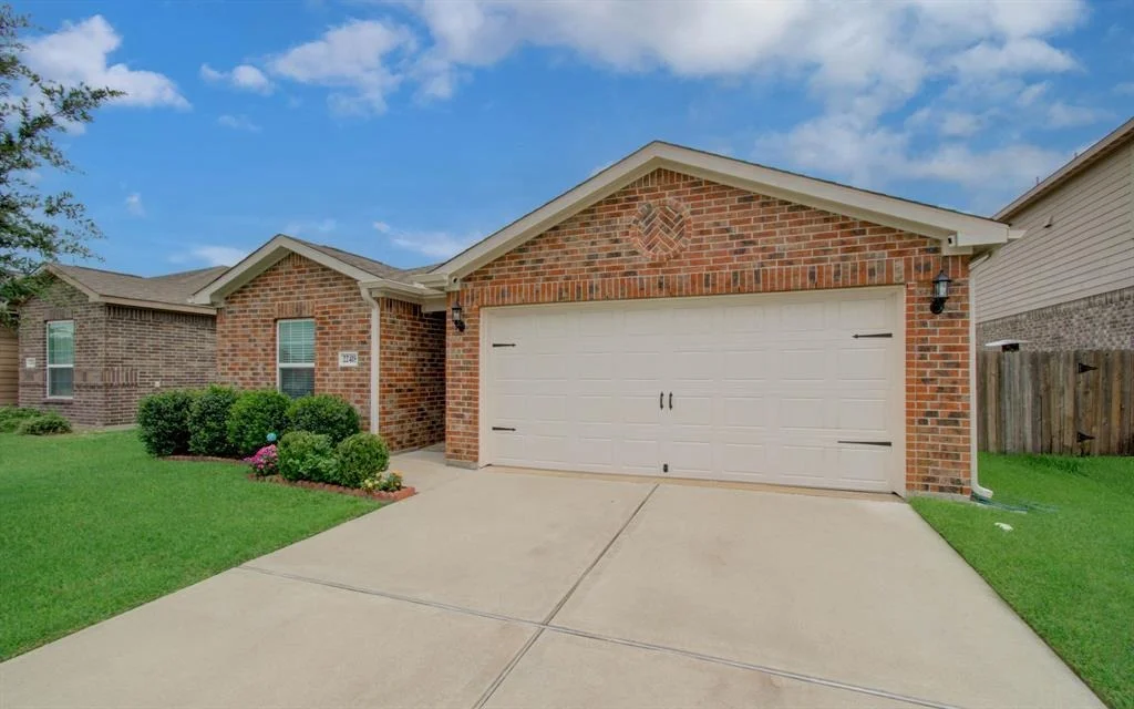 Photo of 22418 Threefold Ridge Drive