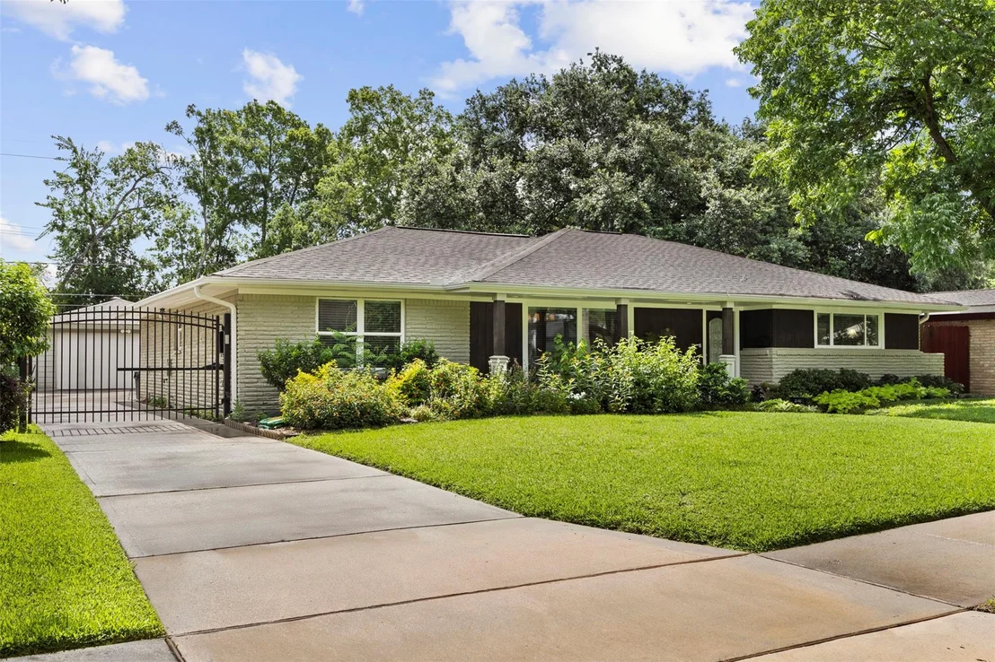 Photo of 11111 Atwell Drive