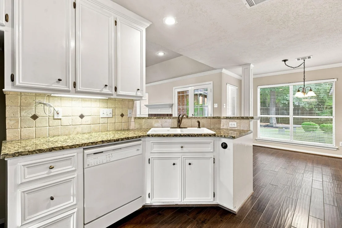 Photo of 101 Lakeside Drive