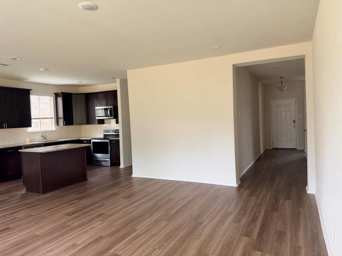 Photo of 1829 T H Johnson Drive