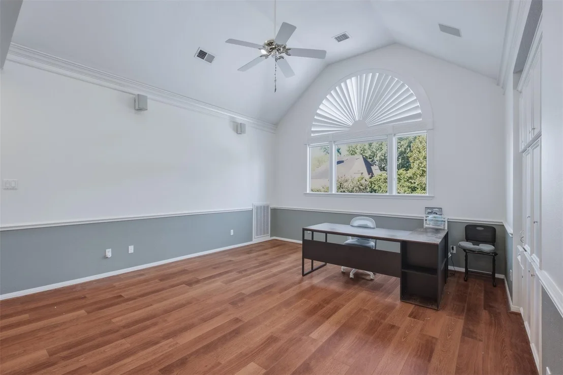 Photo of 16111 Wimbledon Forest Drive