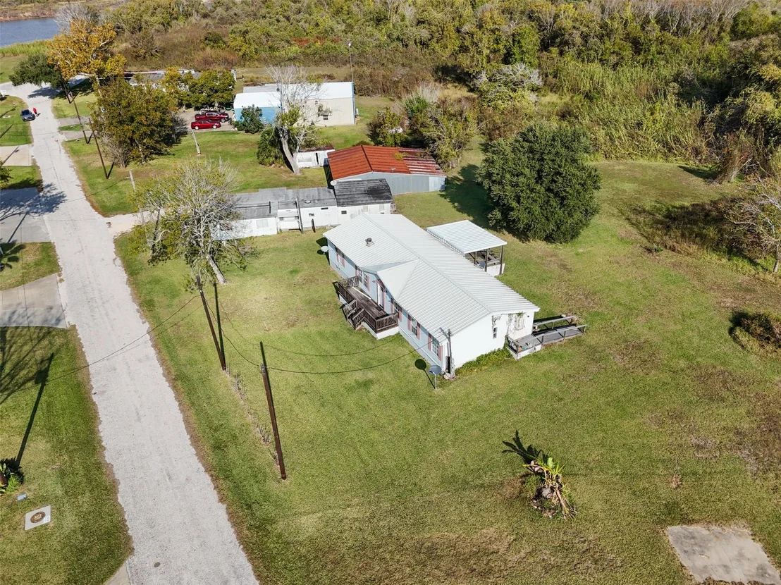 Photo of 686 County Road 257