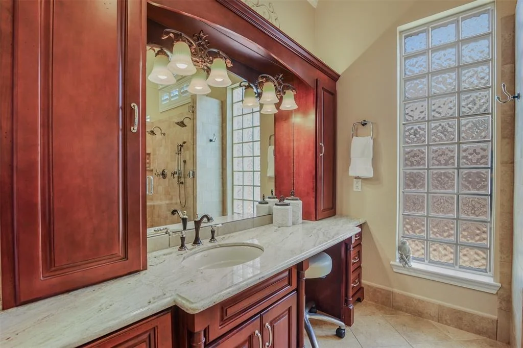 Photo of 2102 White Eagle Lane
