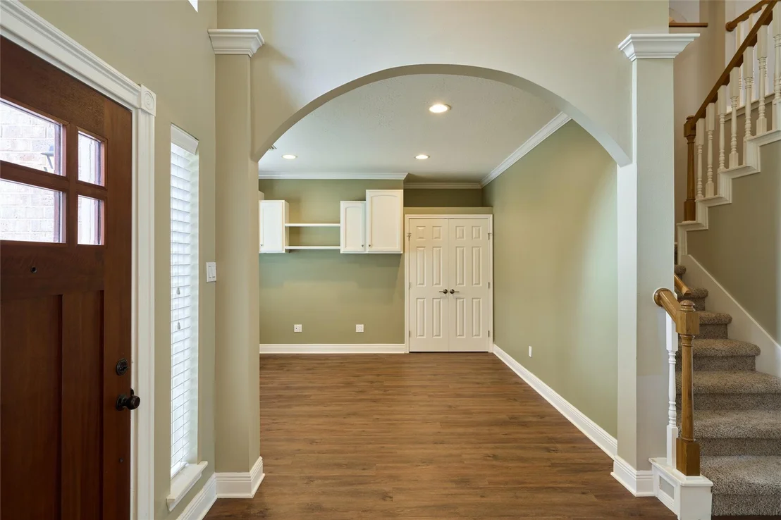 Photo of 2034 Nature Park Lane