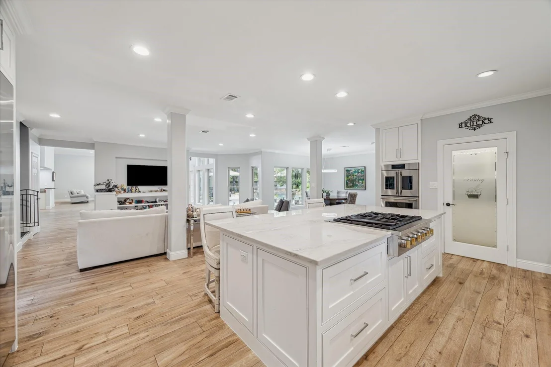 Photo of 2835 W Wildwind Circle
