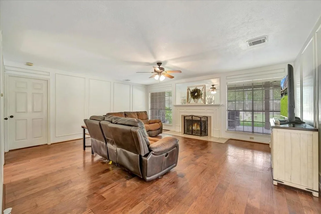 Photo of 15110 Greenleaf Lane