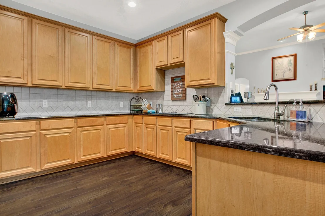 Photo of 33402 Hillside Drive