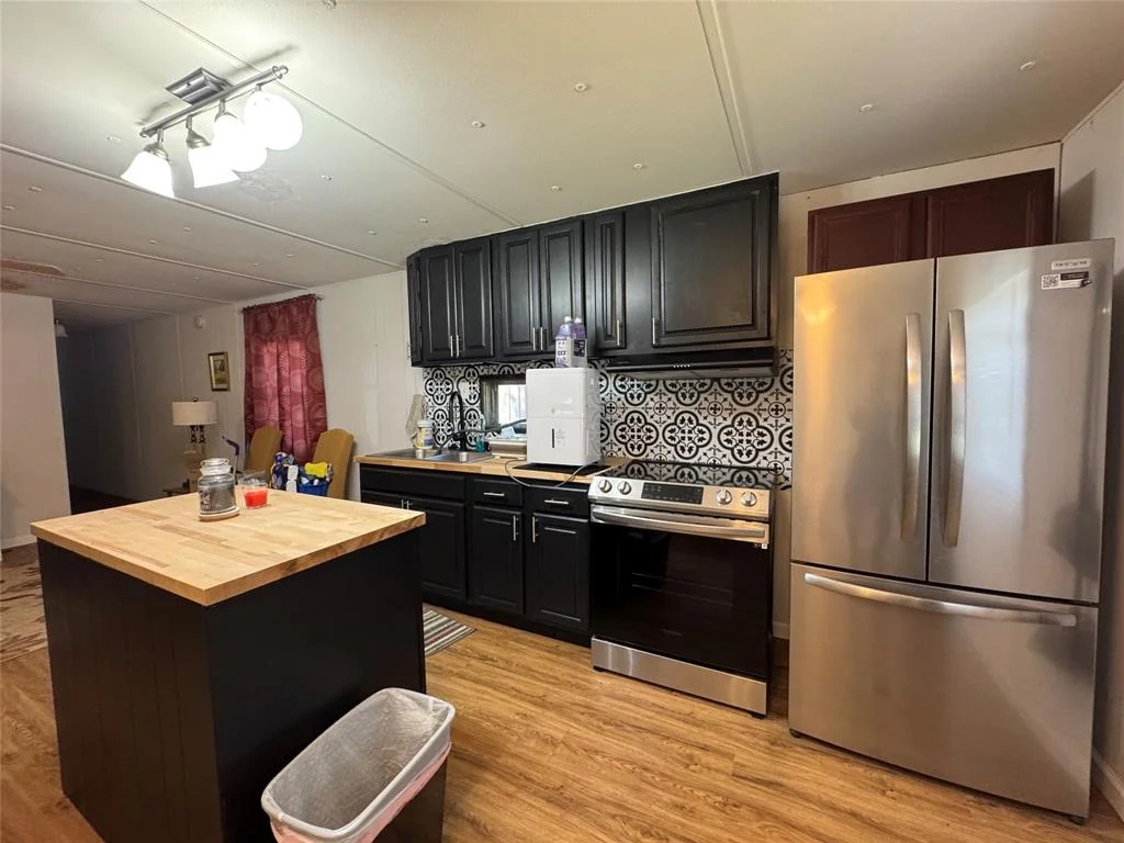 Photo of 69 E Whippoorwill Lane