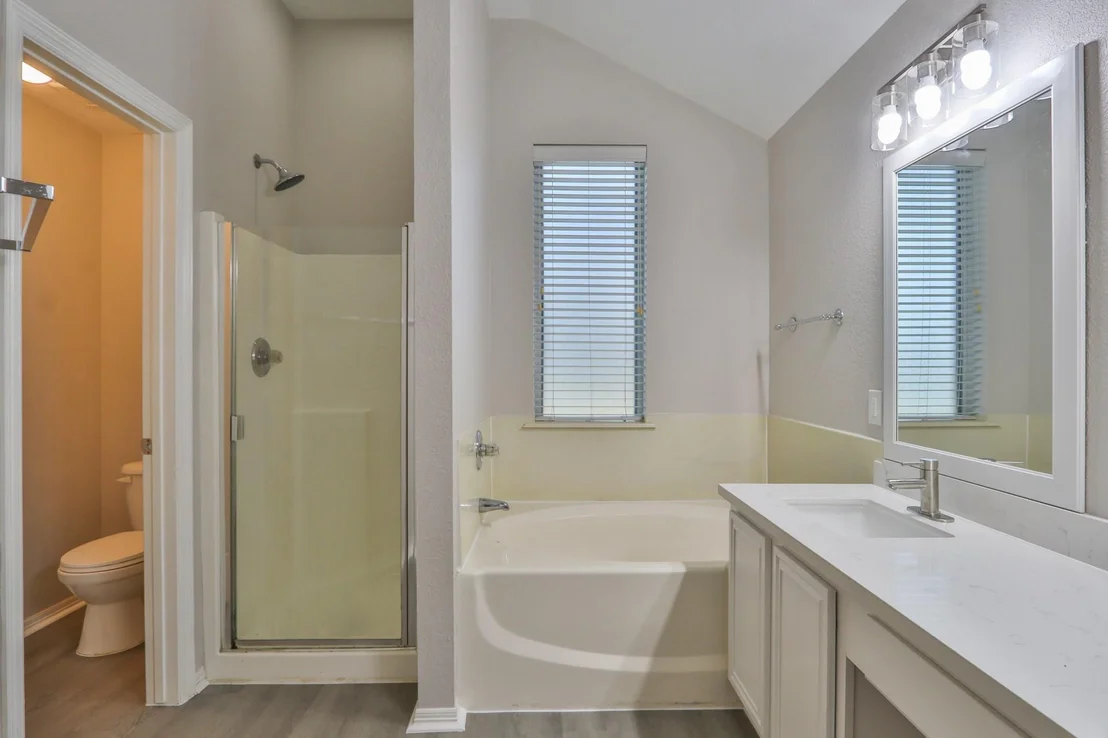Photo of 834 Chase View Drive