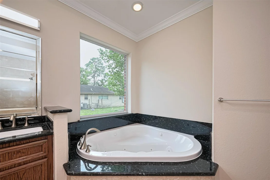 Photo of 2409 Spears Drive