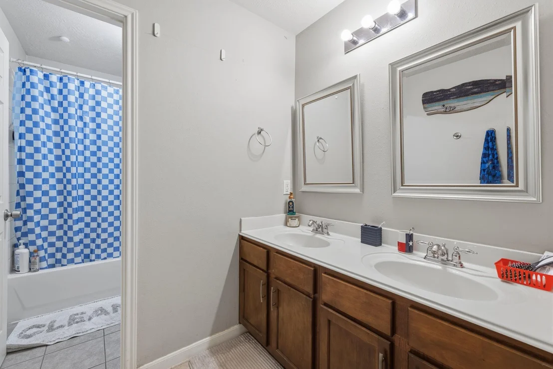 Photo of 1123 Wiley Drive