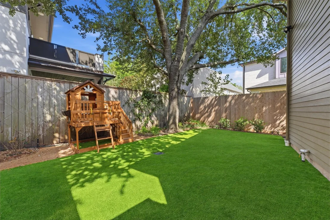 Photo of 3930 Marlowe Street