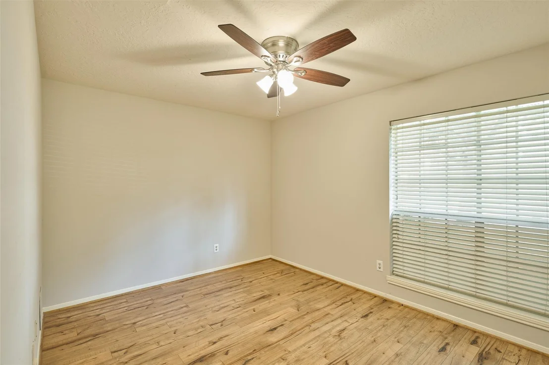 Photo of 17518 Hamilwood Drive